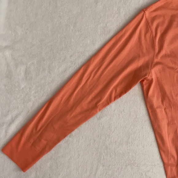 Lululemon | 2023 Swiftly Relaxed LS Seamless Shirt Sunny Coral W3FUPS (12) - Picture 14 of 15